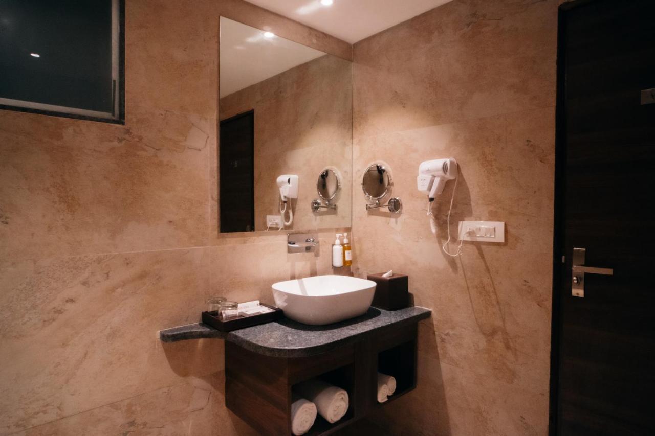 אינדורה Playotel Premier Vijay Nagar מראה חיצוני תמונה