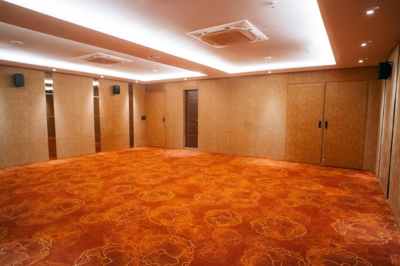 אינדורה Playotel Premier Vijay Nagar מראה חיצוני תמונה